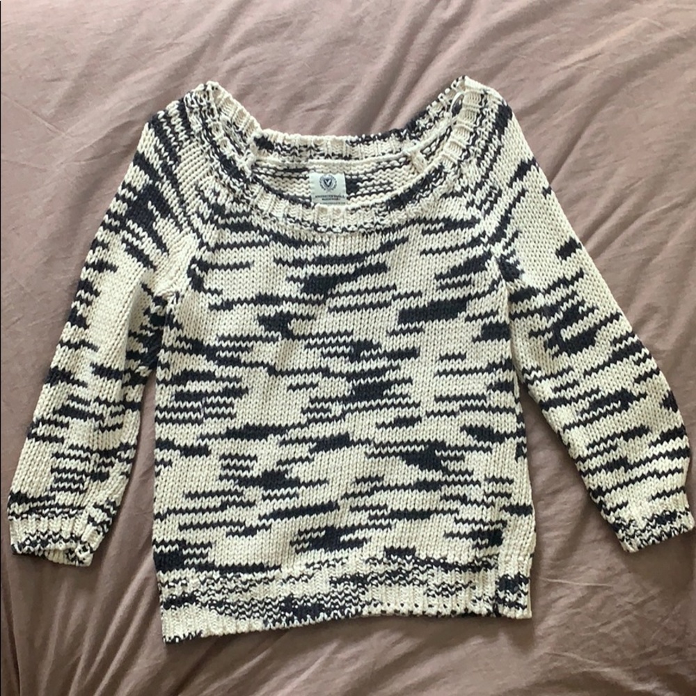 AE sweater